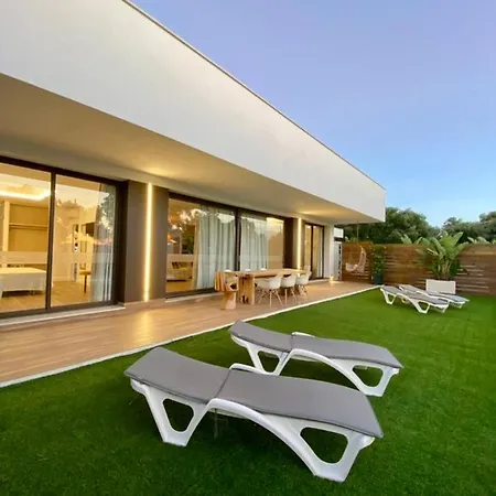 Vista Villa