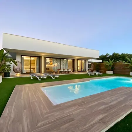 Villa Vista *